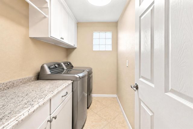 9035 Silver Glen Way, Lake Worth, FL 33467