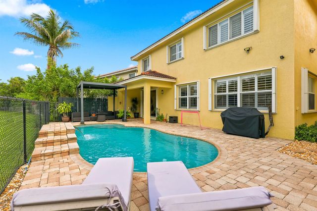 9035 Silver Glen Way, Lake Worth, FL 33467