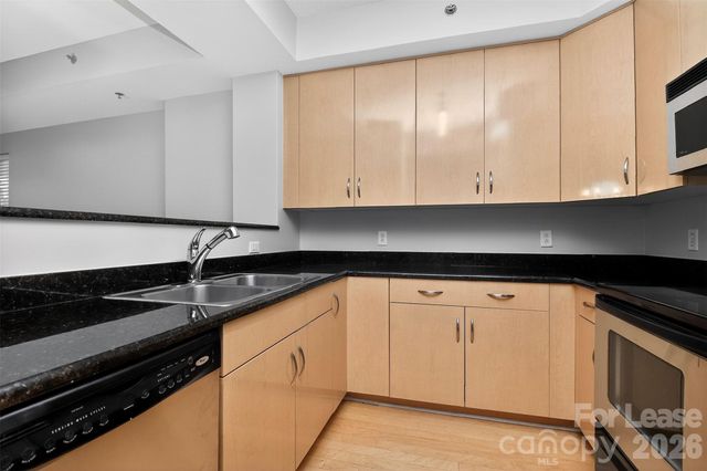 1320 Fillmore Avenue 120, Charlotte, NC 28203