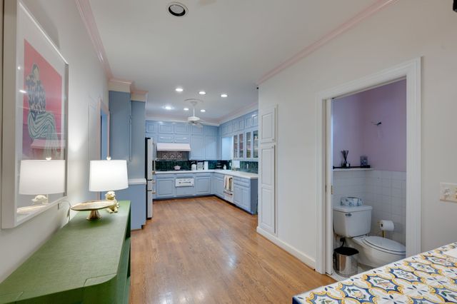 690 Timber Ln, Nashville, TN 37215