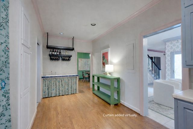 690 Timber Ln, Nashville, TN 37215