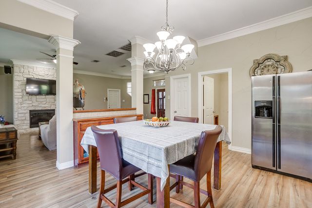 2234 Ivanhoe Circle, Grand Prairie, TX 75050