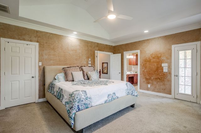 2234 Ivanhoe Circle, Grand Prairie, TX 75050