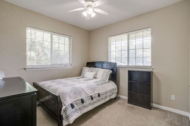 2234 Ivanhoe Circle, Grand Prairie, TX 75050