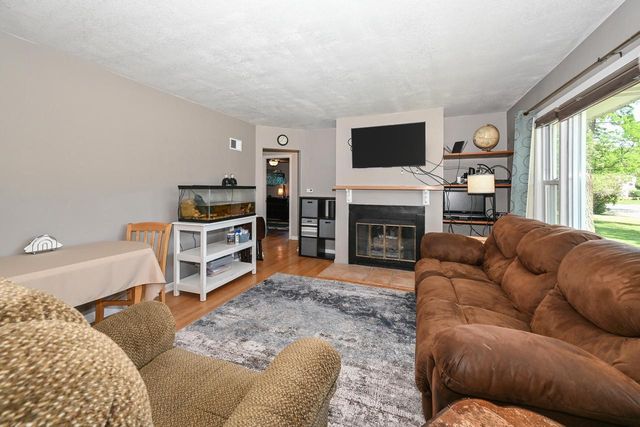 1551 S 168th STREET, New Berlin, WI 53151