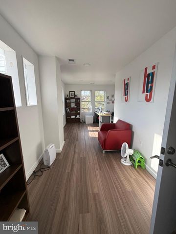 1809 RHODE ISLAND AVE NE, Washington, DC 20018