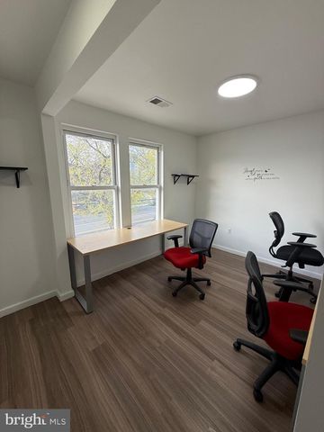 1809 RHODE ISLAND AVE NE, Washington, DC 20018