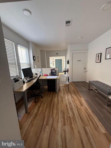 1809 RHODE ISLAND AVE NE, Washington, DC 20018