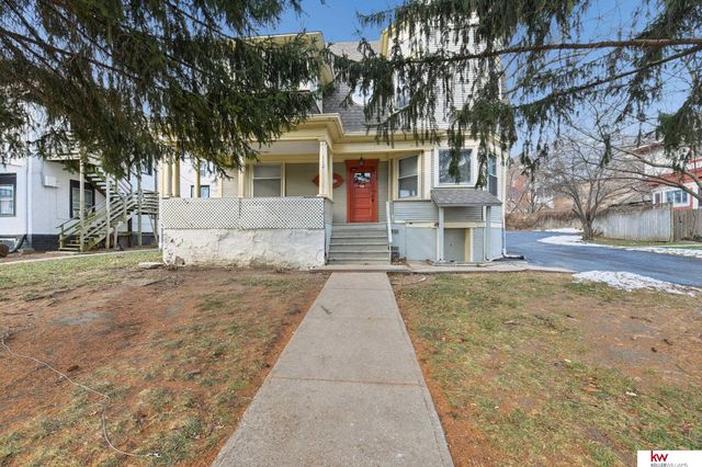 112 N 38th Avenue, Omaha, NE 68131