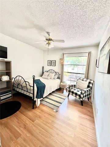 15614 FARNSWORTH LANE, Tampa, FL 33624