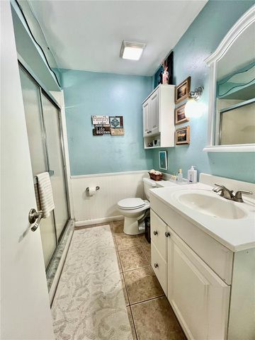 15614 FARNSWORTH LANE, Tampa, FL 33624
