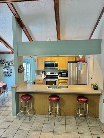 15614 FARNSWORTH LANE, Tampa, FL 33624