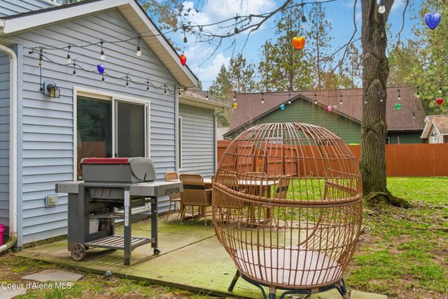 5487 N Martha LOOP, Coeur D'alene, ID 83815