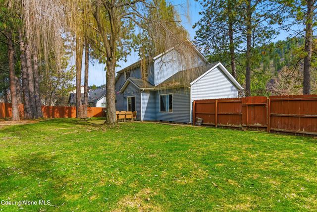 5487 N Martha LOOP, Coeur D'alene, ID 83815