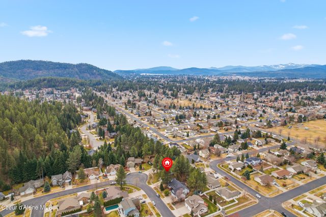 5487 N Martha LOOP, Coeur D'alene, ID 83815