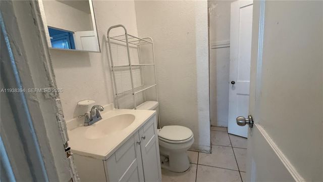 225 N K St 1, Lake Worth, FL 33460