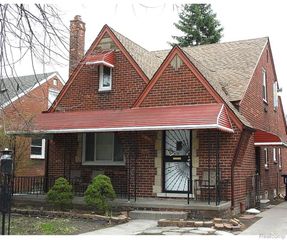 17694 Avon Avenue, Detroit, MI 48219