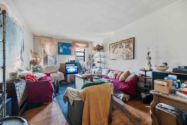 860 Grand concourse # 7F, New York City, NY 10451