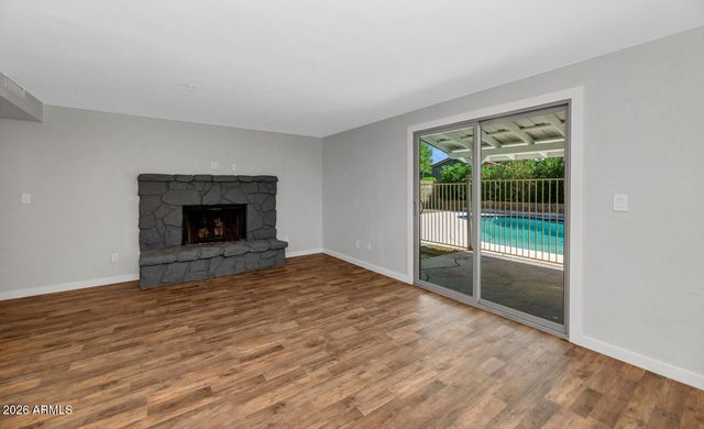 1927 E CROCUS Drive, Phoenix, AZ 85022