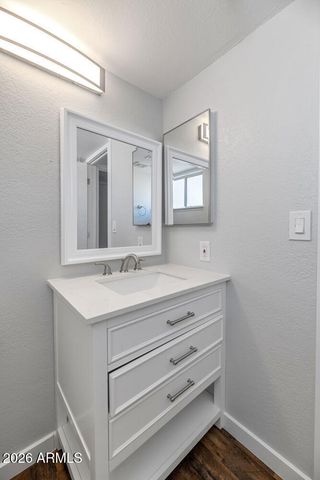 1927 E CROCUS Drive, Phoenix, AZ 85022