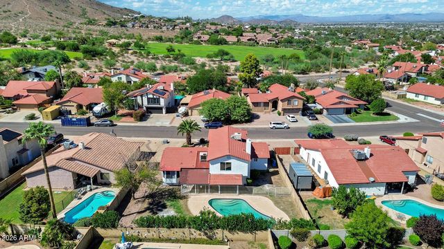 1927 E CROCUS Drive, Phoenix, AZ 85022