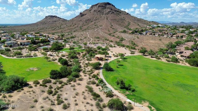 1927 E CROCUS Drive, Phoenix, AZ 85022