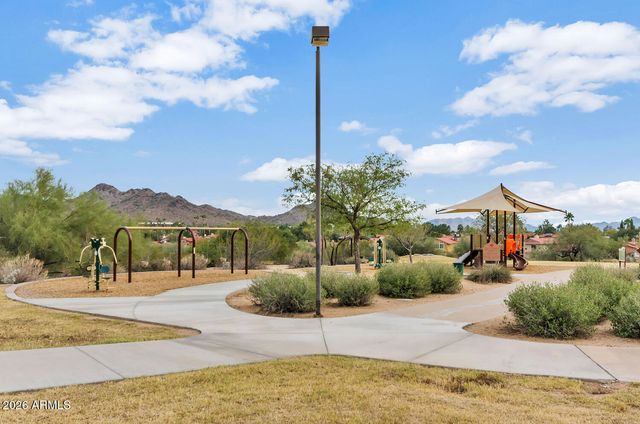 1927 E CROCUS Drive, Phoenix, AZ 85022