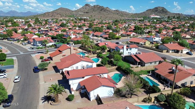 1927 E CROCUS Drive, Phoenix, AZ 85022