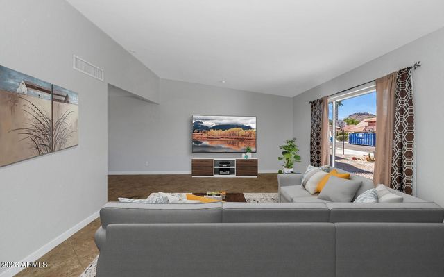 1927 E CROCUS Drive, Phoenix, AZ 85022