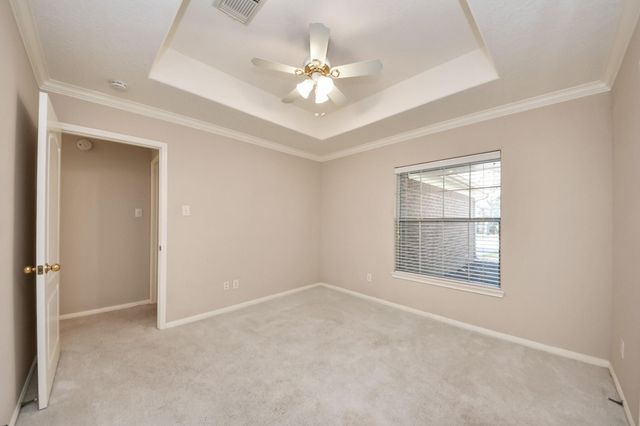 156 Greenridge Circle, League City, TX 77573