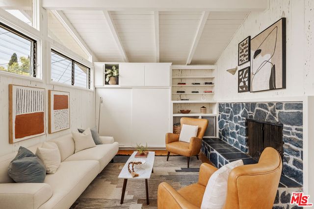 10749 Molony Road, Culver City, CA 90230