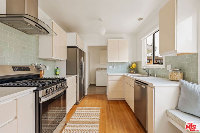 10749 Molony Road, Culver City, CA 90230