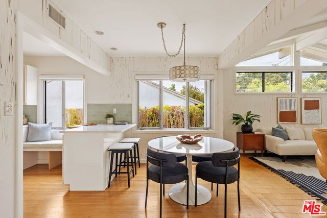 10749 Molony Road, Culver City, CA 90230