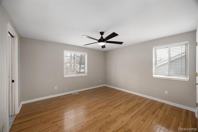 3640 Cass Elizabeth Road, Waterford, MI 48328