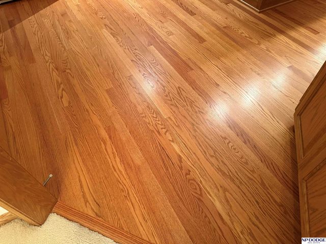 14464 Burdette Street, Omaha, NE 68116