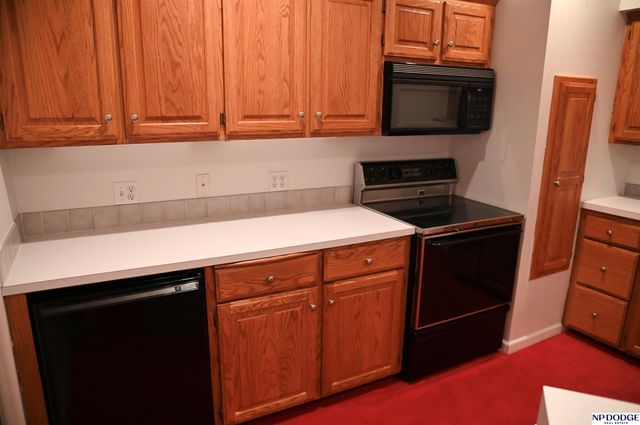 14464 Burdette Street, Omaha, NE 68116