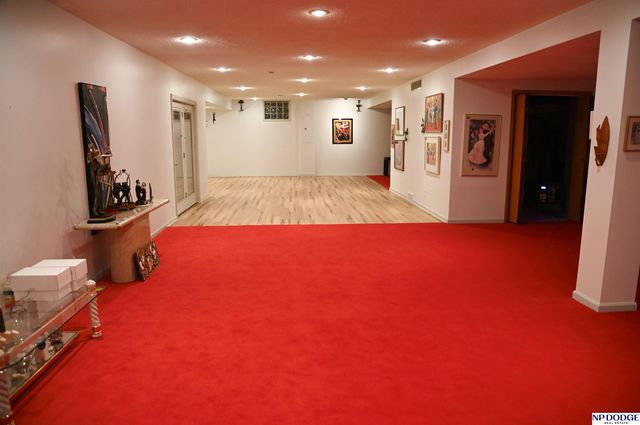 14464 Burdette Street, Omaha, NE 68116