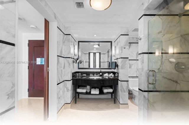 4391 Collins Avenue 1001, Miami Beach, FL 33140
