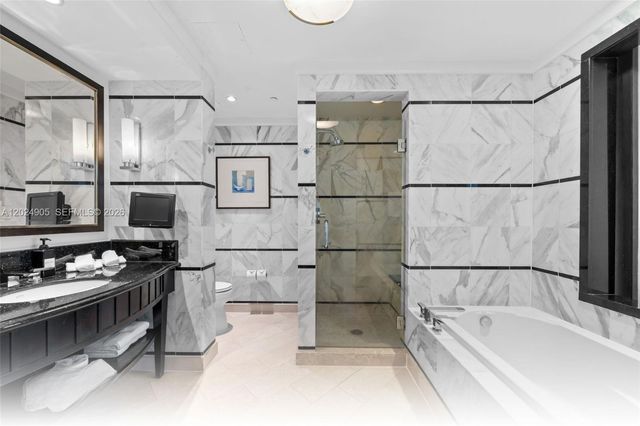 4391 Collins Avenue 1001, Miami Beach, FL 33140