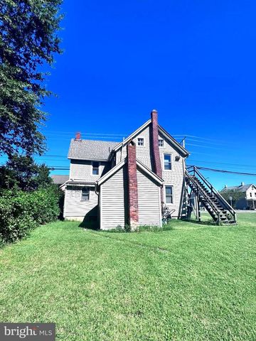 420 W DIVISION ST, Dover, DE 19904