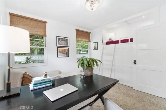 274 Magnolia Street, Costa Mesa, CA 92627