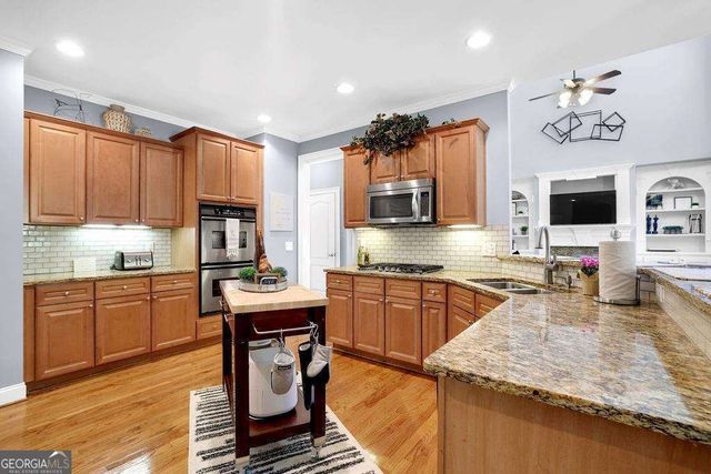 11000 Abbotts Station Drive, Duluth, GA 30097