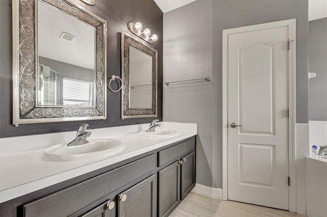 8105 TAR HOLLOW DRIVE, Gibsonton, FL 33534