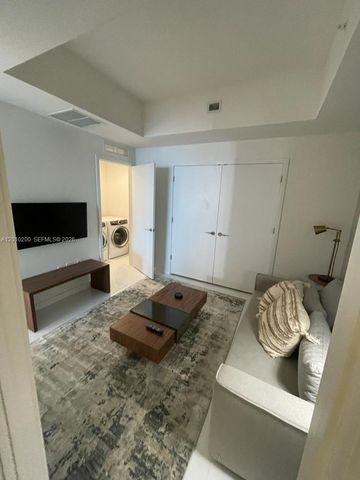 851 NE 1st Ave 3806, Miami, FL 33132