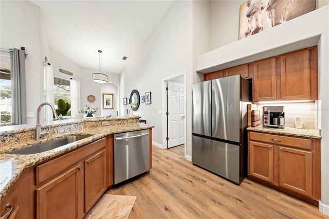 6750 64TH TERRACE E, Bradenton, FL 34203