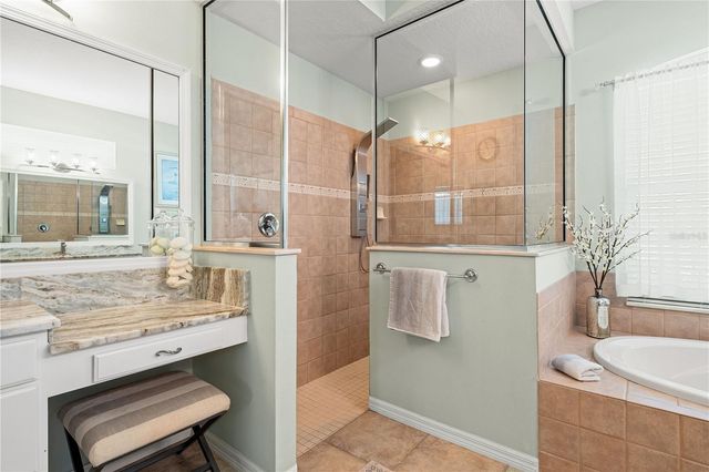 6750 64TH TERRACE E, Bradenton, FL 34203