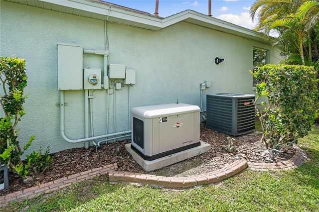 6750 64TH TERRACE E, Bradenton, FL 34203