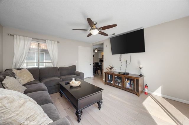 1336 Brentwood, Corona, CA 92882