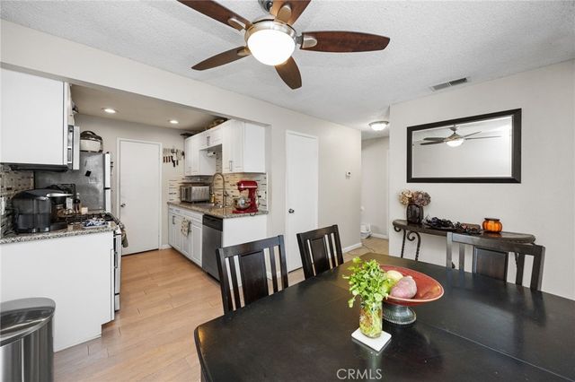 1336 Brentwood, Corona, CA 92882