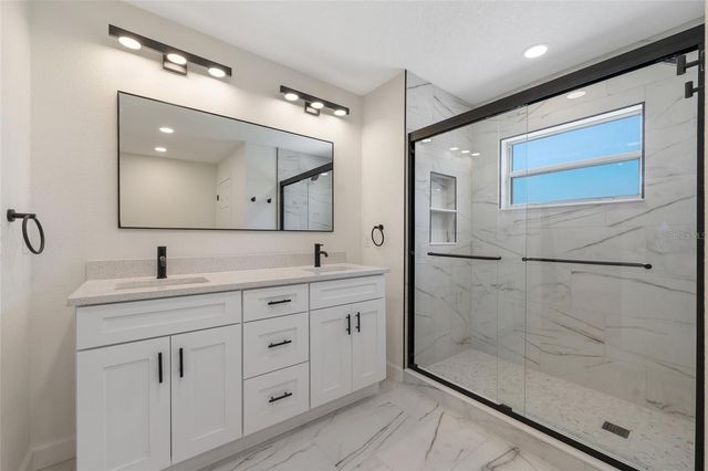 5609 VALLEY OAK ROAD, Orlando, FL 32808